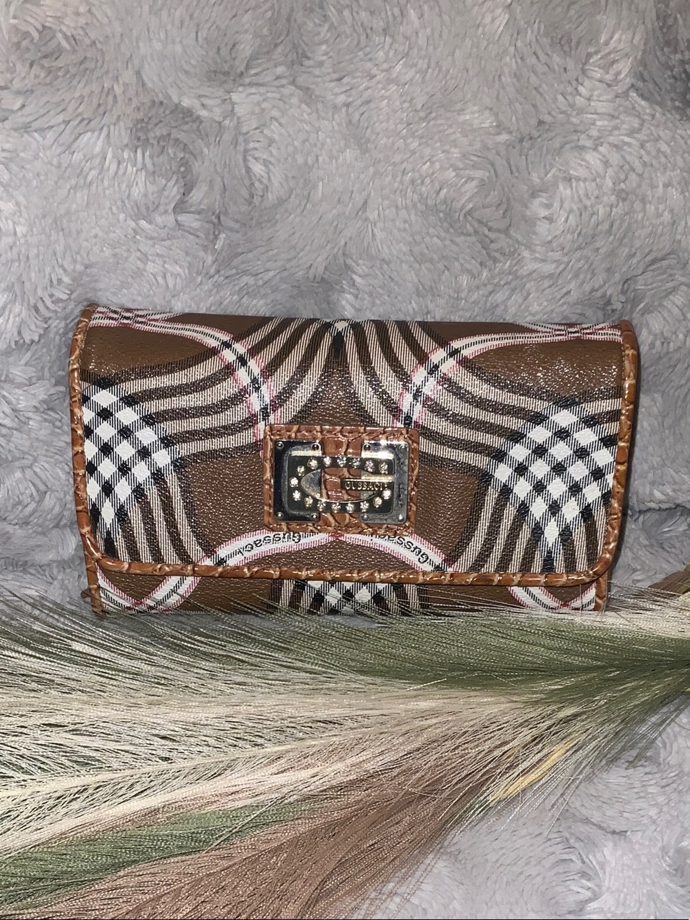 Gussaci Plaid Women's Wallet - Stylish Check Pattern